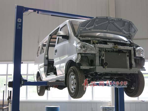 首輛青島造電動(dòng)汽車將下線 一天可產(chǎn)200輛