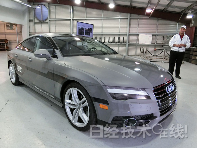 奧迪公開(kāi)高速道路用自動(dòng)駕駛車(chē)“Jack”內(nèi)部 奧迪公開(kāi)高速道路用自動(dòng)駕駛車(chē)“Jack”內(nèi)部