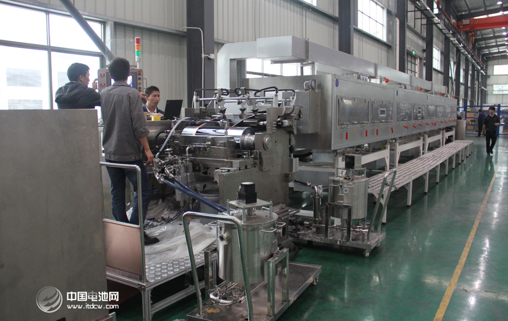 新嘉拓涂布機(jī)  中國電池網(wǎng)資料圖片