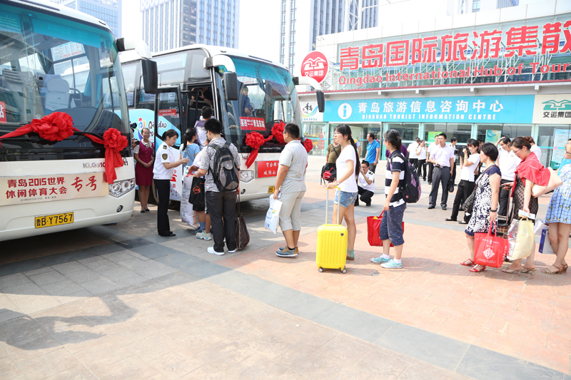 青島至萊西全國首條純電動城際公交線路 休體大會專號開通 青島至萊西全國首條純電動城際公交線路 休體大會專號開通