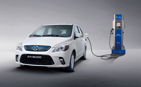 新能源汽車(chē)又迎商機(jī) 充電基礎(chǔ)設(shè)施全面鋪開(kāi)