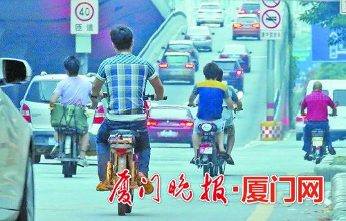 1440284651129287.jpg 0013cecaed4d1742943802.jpg