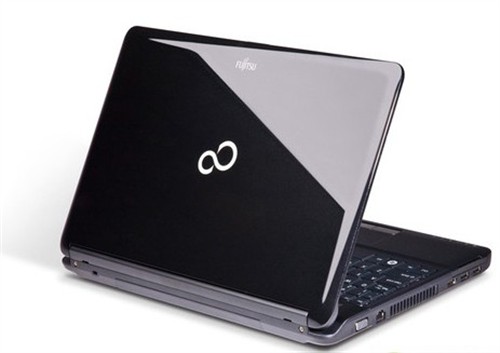 富士通召回7萬塊電腦電池 因存起火隱患 富士通召回7萬塊電腦電池 因存起火隱患