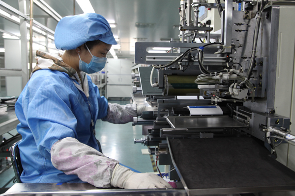 多氟多簽訂超20億鋰電池訂單 新能源領域逐步發力 多氟多簽訂超20億鋰電池訂單 新能源領域逐步發力