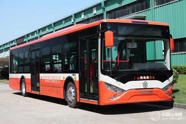 銀隆集團(tuán)鈦酸鋰純電動汽車河北武安生產(chǎn)基地誕生 銀隆集團(tuán)鈦酸鋰純電動汽車河北武安生產(chǎn)基地誕生