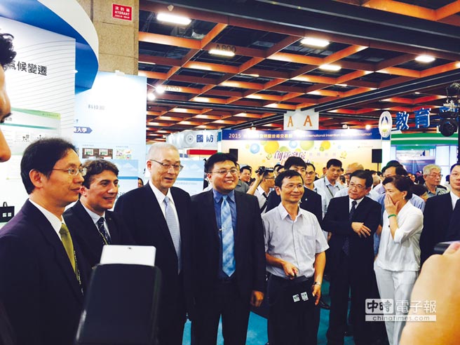 有量科技推新款電動機車鋰電池 續航力達百公里 有量科技推新款電動機車鋰電池 續航力達百公里