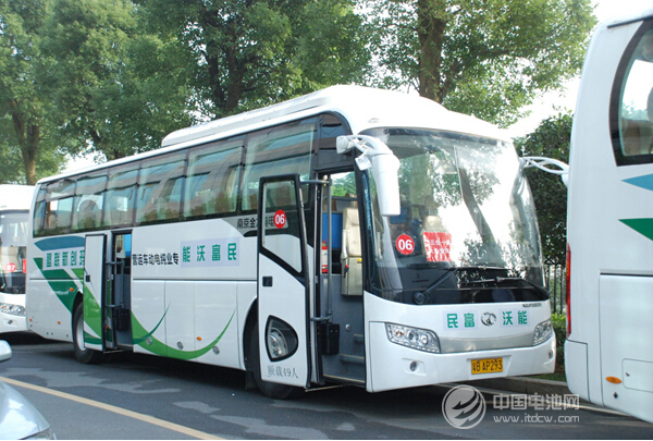 民富沃能推出了“快充快補+移動補電”的創新模式 民富沃能推出了“快充快補+移動補電”的創新模式