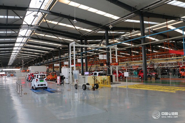 低速電動汽車華麗逆襲 山東麗馳汽車們火了! 低速電動汽車華麗逆襲 山東麗馳汽車們火了!