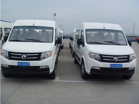 東風(fēng)御風(fēng) 東風(fēng)御風(fēng)