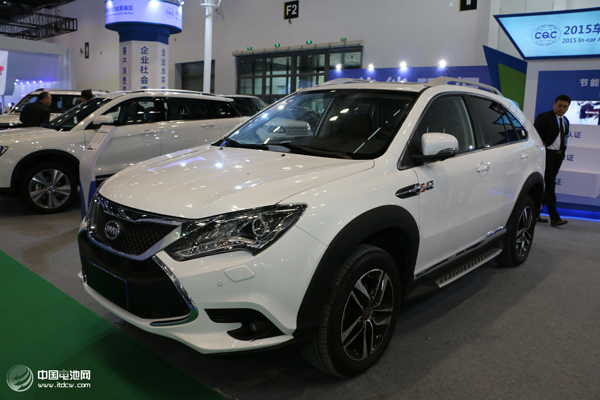 新能源汽車虛火過旺？2016年預計32-35萬輛規模