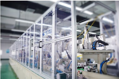 國內首條自主研發的圓柱動力電池智能自動化產線 國內首條自主研發的圓柱動力電池智能自動化產線