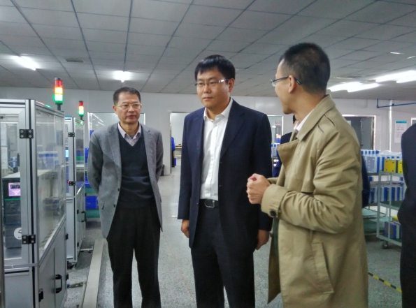 工信部電子信息司副司長彭紅兵到福斯特新能源調(diào)研 工信部電子信息司副司長彭紅兵到福斯特新能源調(diào)研