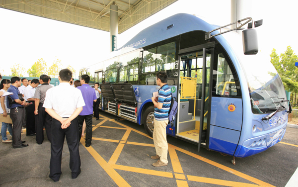 新能源車產銷爆發 鎳氫動力電池大有可為 新能源車產銷爆發 鎳氫動力電池大有可為