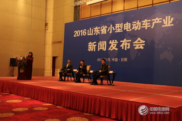 2015年產(chǎn)34.7萬輛 山東試行小型電動車達標(biāo)標(biāo)識管理 2015年產(chǎn)34.7萬輛 山東試行小型電動車達標(biāo)標(biāo)識管理