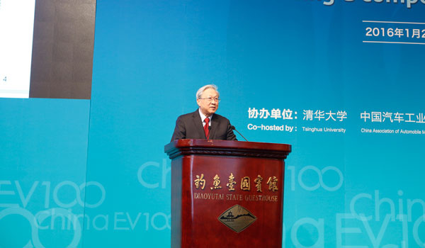 十一屆全國(guó)人大常委會(huì)副委員長(zhǎng)、中國(guó)科學(xué)院原院長(zhǎng)路甬祥