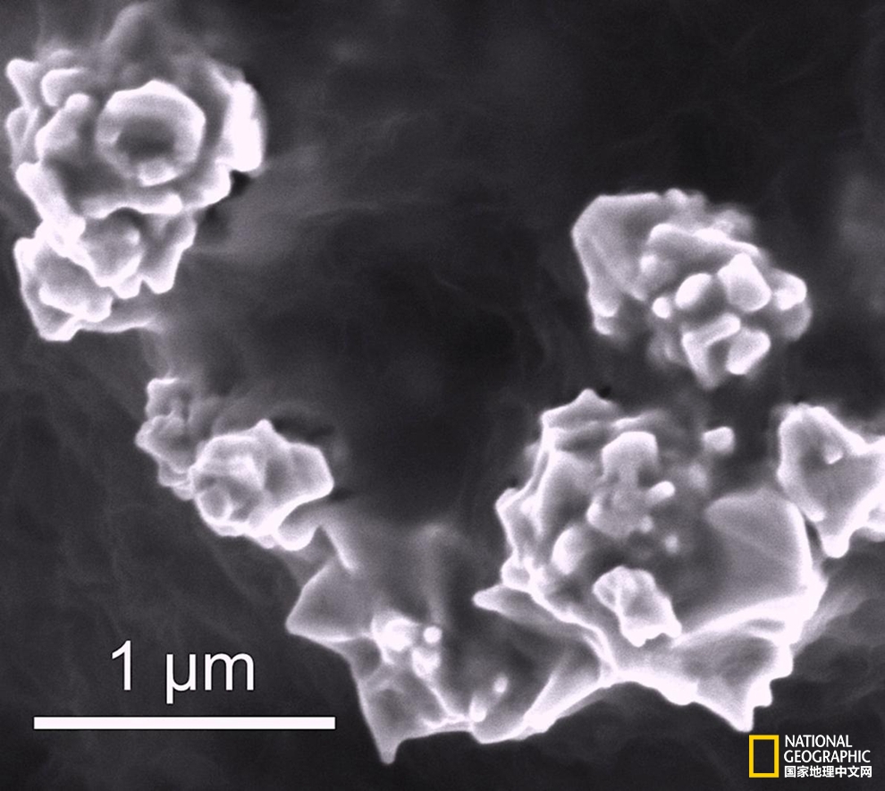 斯坦福大學發明不會起火的新型納米粒子電池