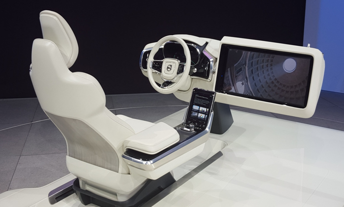 2015年洛杉磯車展上發(fā)布的Concept 26概念車。 2015年洛杉磯車展上發(fā)布的Concept 26概念車。