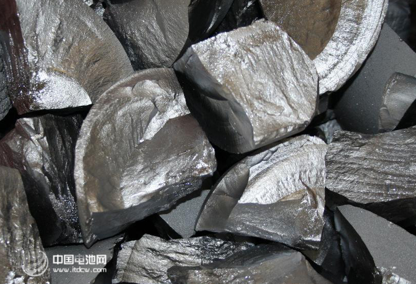 多晶硅材料基礎地位不可動搖 2015年裝機量達16.5GW