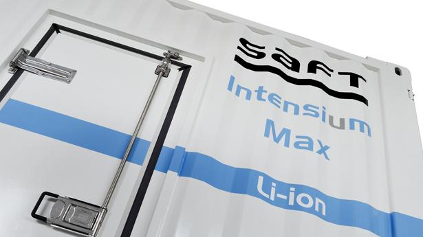 帥福得鋰離子蓄能系統點亮了海地太子港的戰神廣場