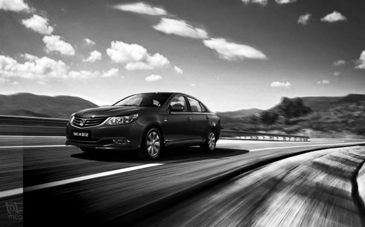 多位代表兩會助推新能源汽車 充電難問題仍待解 多位代表兩會助推新能源汽車 充電難問題仍待解