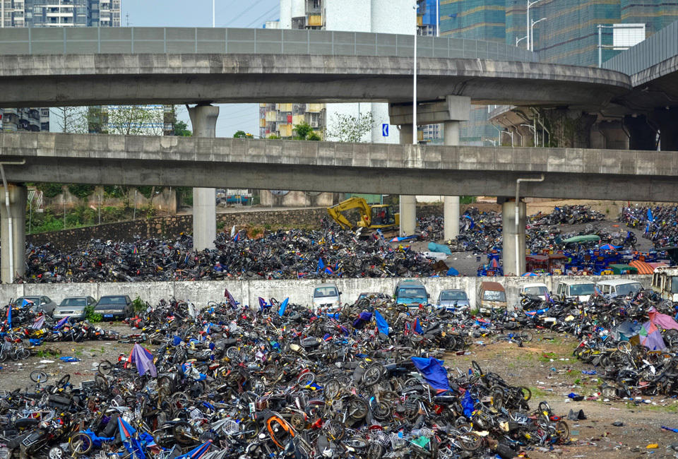 將失控的電動車納入法治軌道 將失控的電動車納入法治軌道