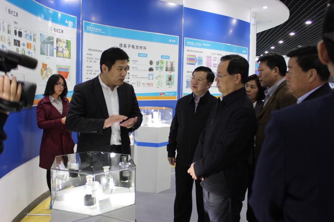 致公黨中央常務副主席蔣作君一行到奧冠電池調研