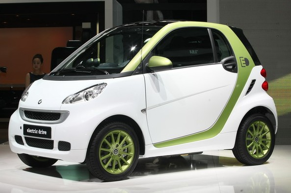 海外品牌覬覦中國市場 自主新能源車企謀出路 海外品牌覬覦中國市場 自主新能源車企謀出路