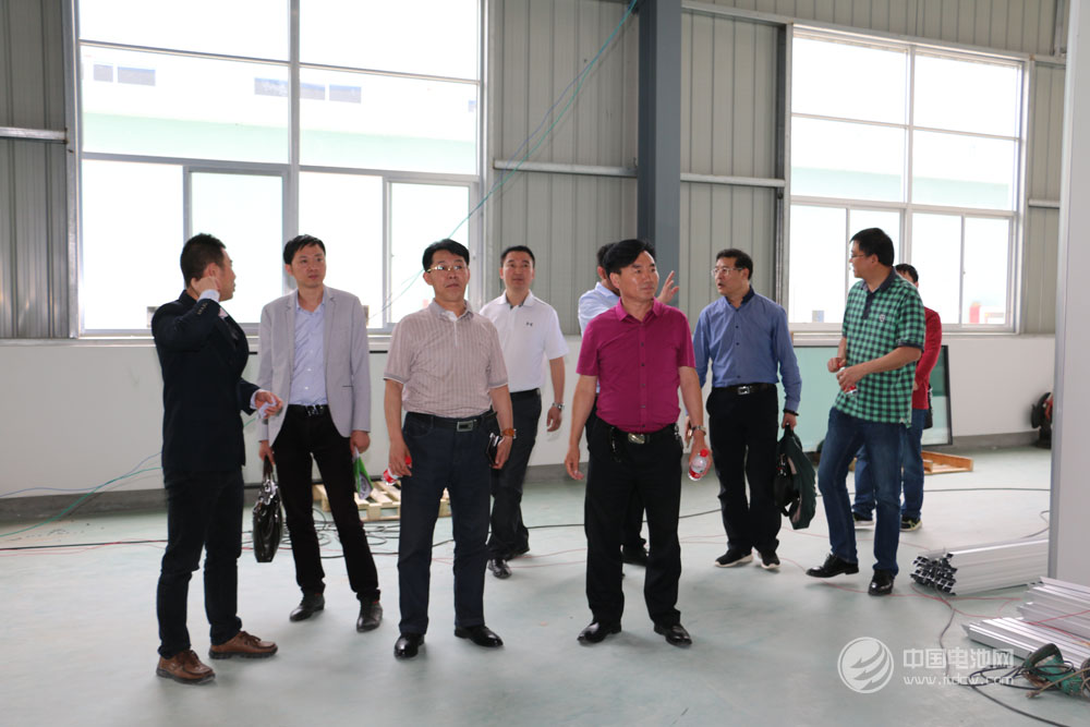 調研團參觀企業二期籌備情況