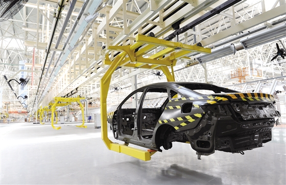 新能源車投資過熱引擔(dān)憂 一年內(nèi)全國新建項(xiàng)目超30個(gè) 新能源車投資過熱引擔(dān)憂 一年內(nèi)全國新建項(xiàng)目超30個(gè)