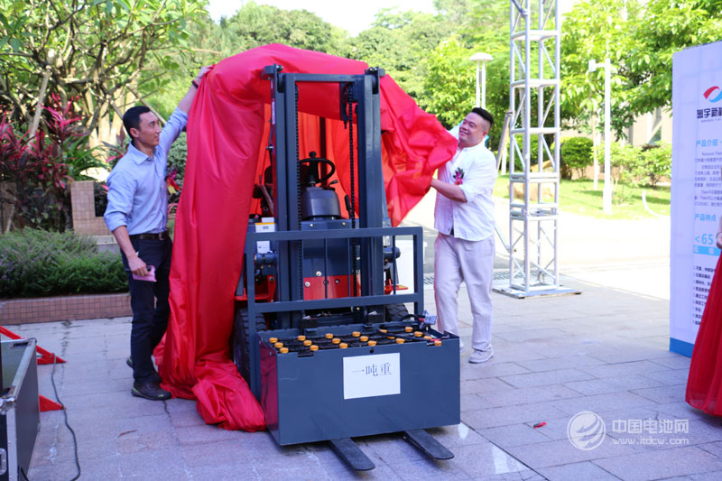 新能源叉車燃料電池系統Novocel-Titan 新能源叉車燃料電池系統Novocel-Titan