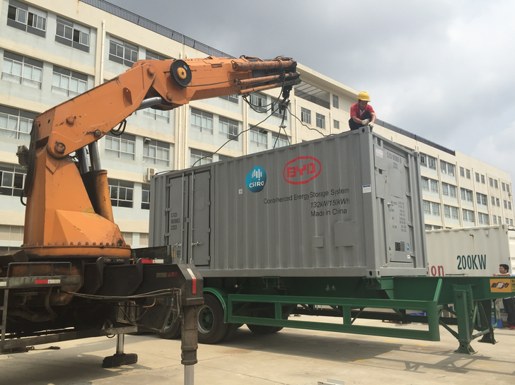 儲能產業逼近井噴“臨界點” 如何定價是難點 儲能產業逼近井噴“臨界點” 如何定價是難點