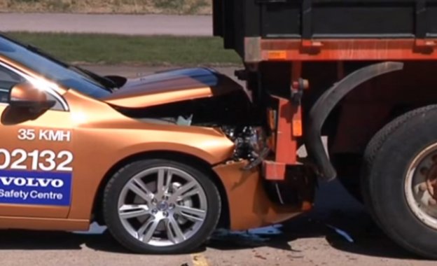 自動駕駛車發生意外誰負責?79%民眾認為責任當屬汽車制造商 自動駕駛車發生意外誰負責?79%民眾認為責任當屬汽車制造商