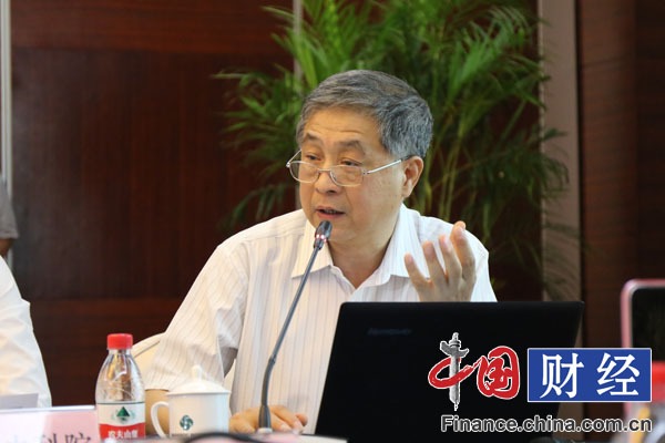 分布式光伏亟待資金東風(fēng) 企業(yè)界金融界合力破題融資難 分布式光伏亟待資金東風(fēng) 企業(yè)界金融界合力破題融資難