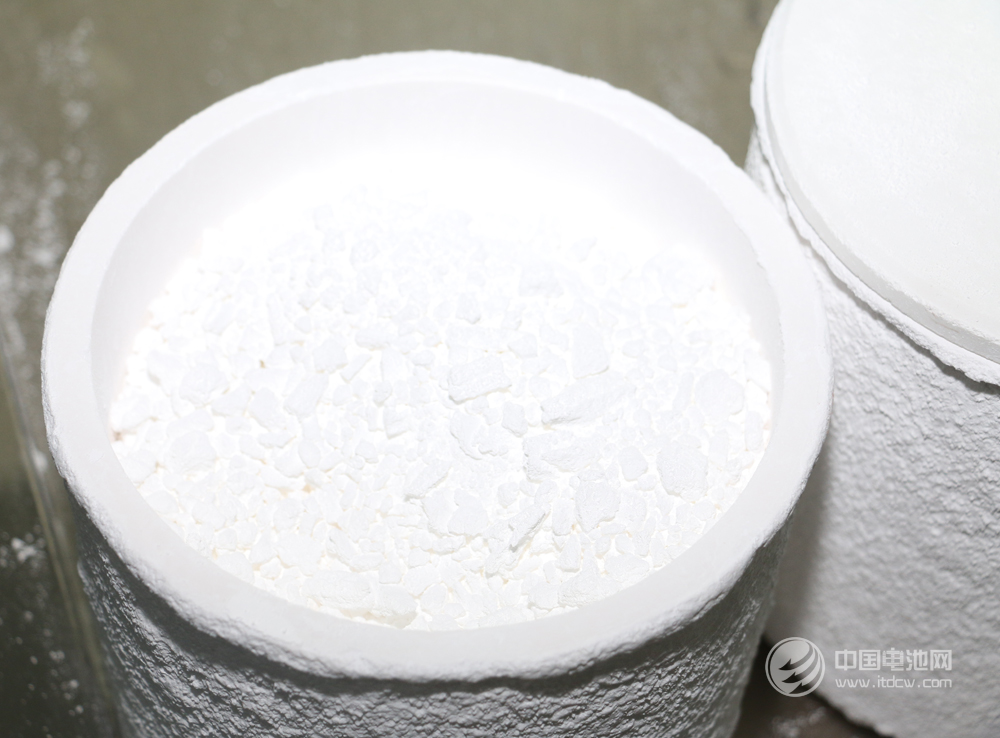 圣諾光電高純氫氧化鋁產(chǎn)品