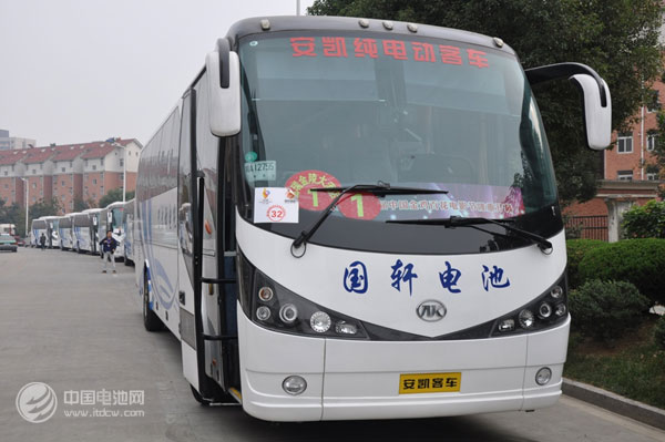 鋰電池或成新能源車板塊上漲動力 超六成企業中報預增 鋰電池或成新能源車板塊上漲動力 超六成企業中報預增