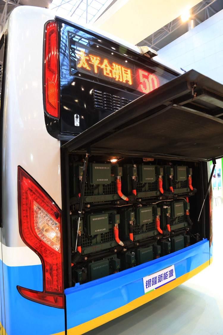 筑夢(mèng)絲綢之路劍指新疆市場(chǎng) 搭載核心技術(shù)銀隆蓄勢(shì)待發(fā)