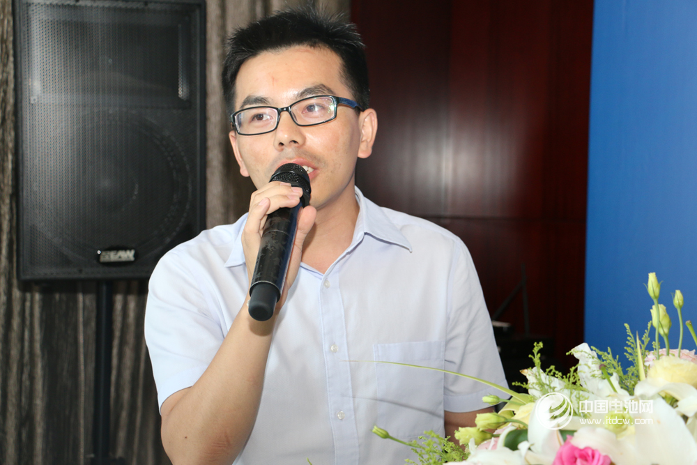 工信部賽迪顧問新能源汽車研究中心總經(jīng)理、電池百人會(huì)理事吳輝