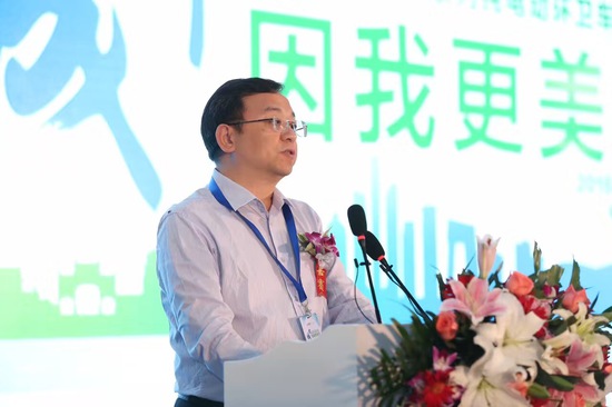 比亞迪新能源環衛車正式“進京” 預分割北汽福田市場份額 比亞迪新能源環衛車正式“進京” 預分割北汽福田市場份額