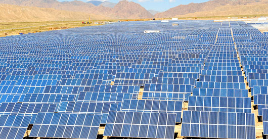 中企將建東非最大光伏發電站 滿足35萬人用電需求 中企將建東非最大光伏發電站 滿足35萬人用電需求