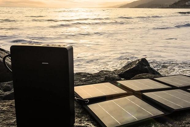 簡直是充電寶中的戰斗機 居然能給筆記本充電