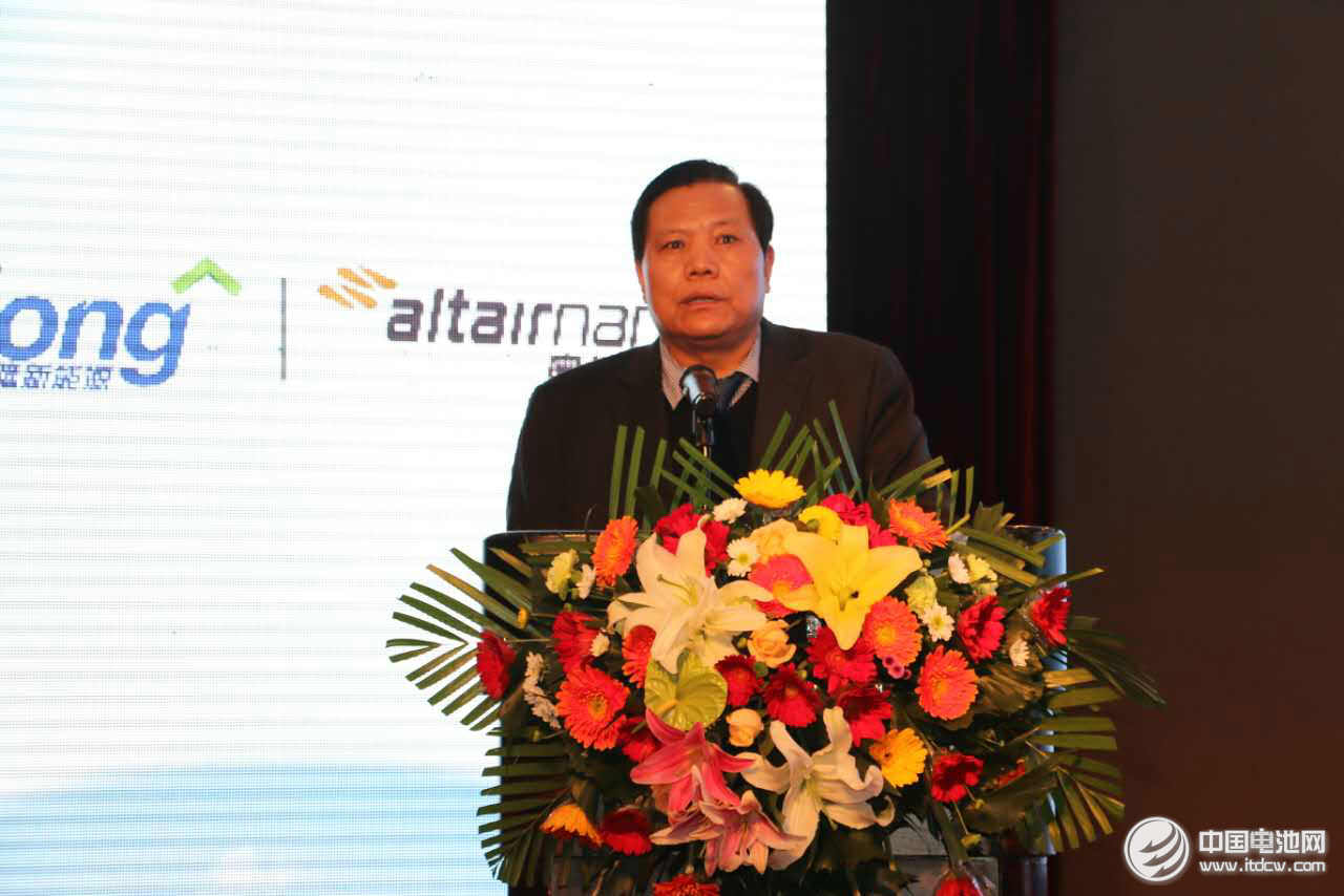 見證銀隆鈦行動力量 推動中國新能源客車的發展 見證銀隆鈦行動力量 推動中國新能源客車的發展