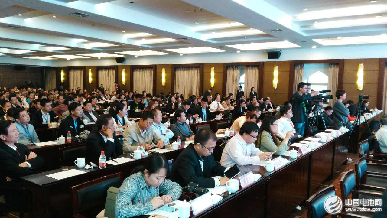 見證銀隆鈦行動力量 推動中國新能源客車的發展 見證銀隆鈦行動力量 推動中國新能源客車的發展