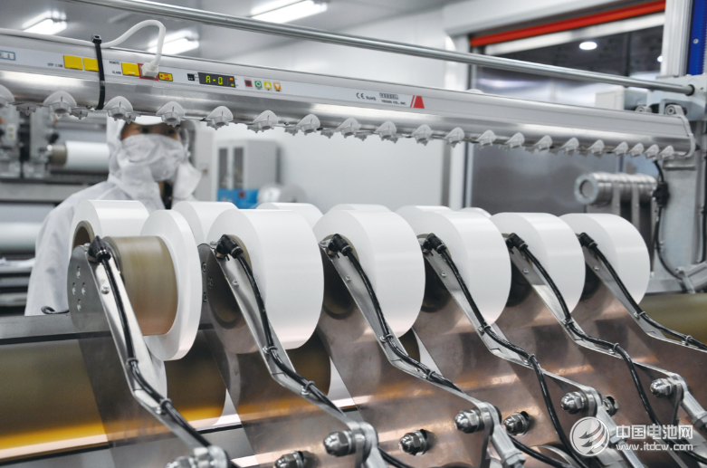 中鋰新材：2018年產能將達10億㎡