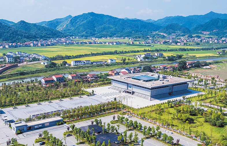 寧鄉生產總值達1100億元 打造西線工業走廊 寧鄉生產總值達1100億元 打造西線工業走廊