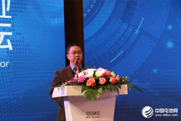 清華大學教授 何向明 清華大學教授 何向明