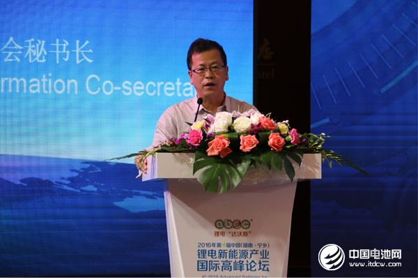 全國乘用車市場信息聯席會秘書長 崔東樹 全國乘用車市場信息聯席會秘書長 崔東樹