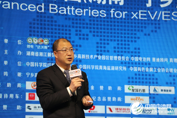  中國(guó)有色金屬工業(yè)協(xié)會(huì)鋰業(yè)分會(huì)秘書長(zhǎng) 張江峰