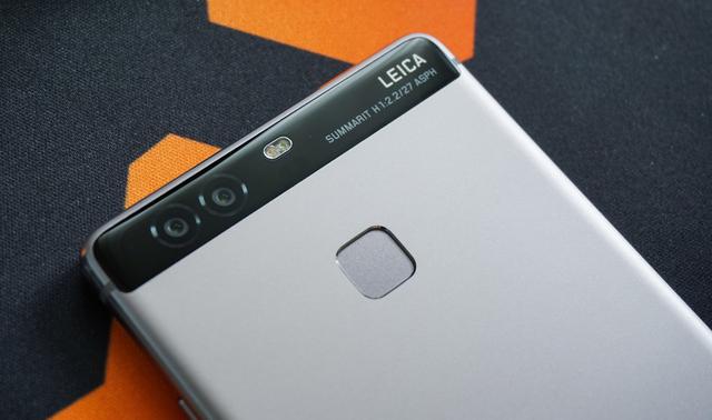 華為又把石墨烯電池搬出來了 月底或推快充手機 華為又把石墨烯電池搬出來了 月底或推快充手機