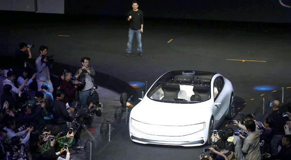 互聯(lián)網(wǎng)企業(yè)造車欲自建工廠突圍 分析師稱風(fēng)險(xiǎn)不小 互聯(lián)網(wǎng)企業(yè)造車欲自建工廠突圍 分析師稱風(fēng)險(xiǎn)不小