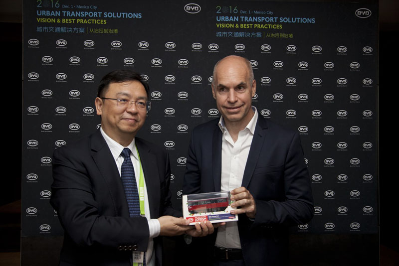 與會市長紛紛向比亞迪問診治療“城市病”良方